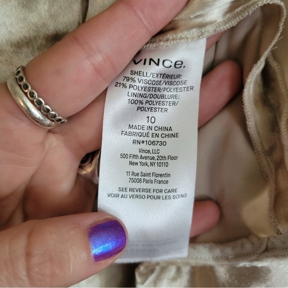 VINCE Velvet Paneled Midi Skirt Cream size 12 NWT - Picture 3 of 9